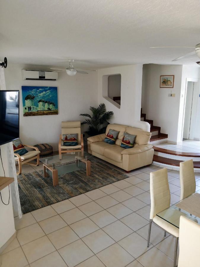 Sea Front Villa Kristina Klorakas Екстериор снимка